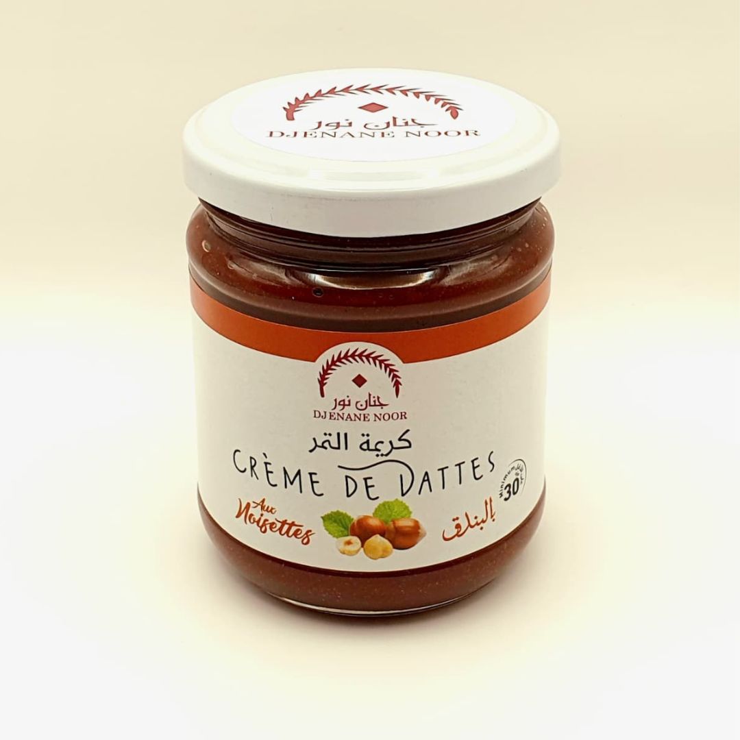 Crème de dattes aux noisettes