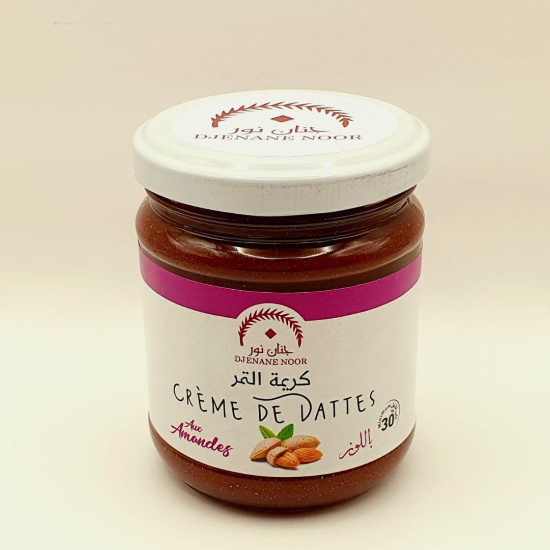 Crème de dattes aux amandes