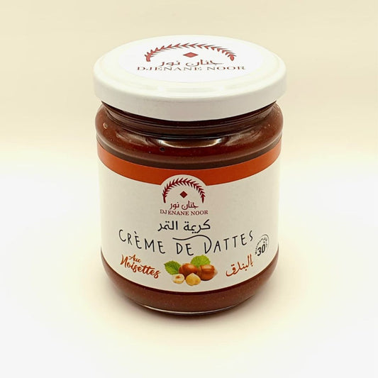 Crème de dattes aux noisettes